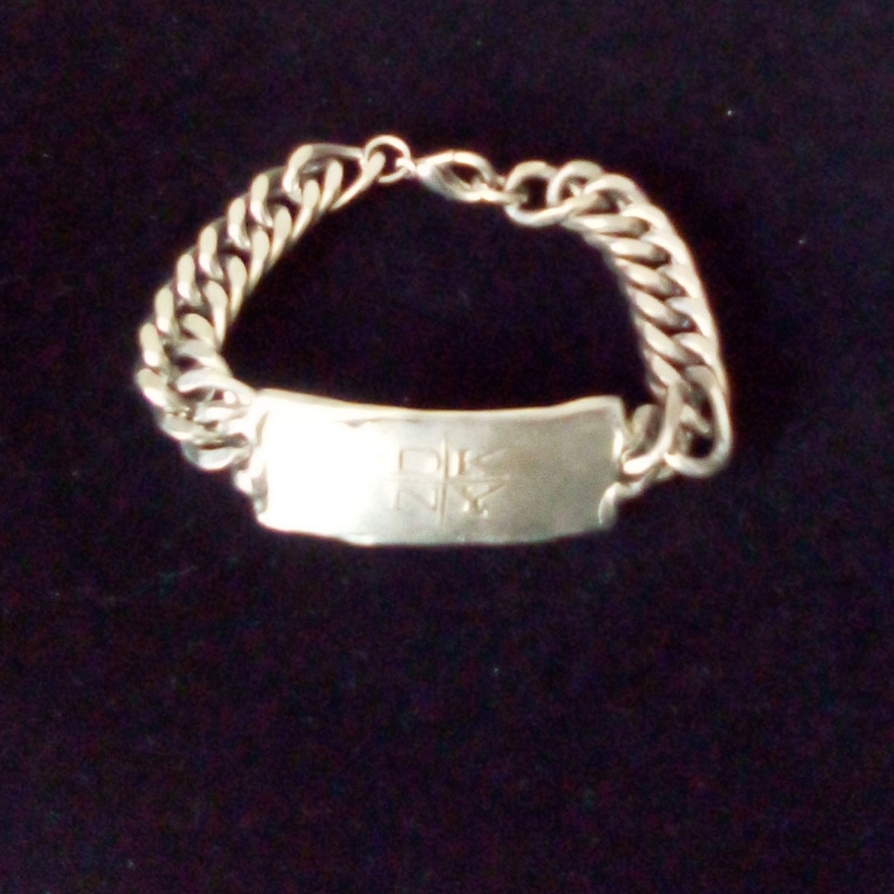Vintage 1990's Donna Karan DKNY ID Braclet Silver Tone Lobster Claw Clasp 7 1/2"